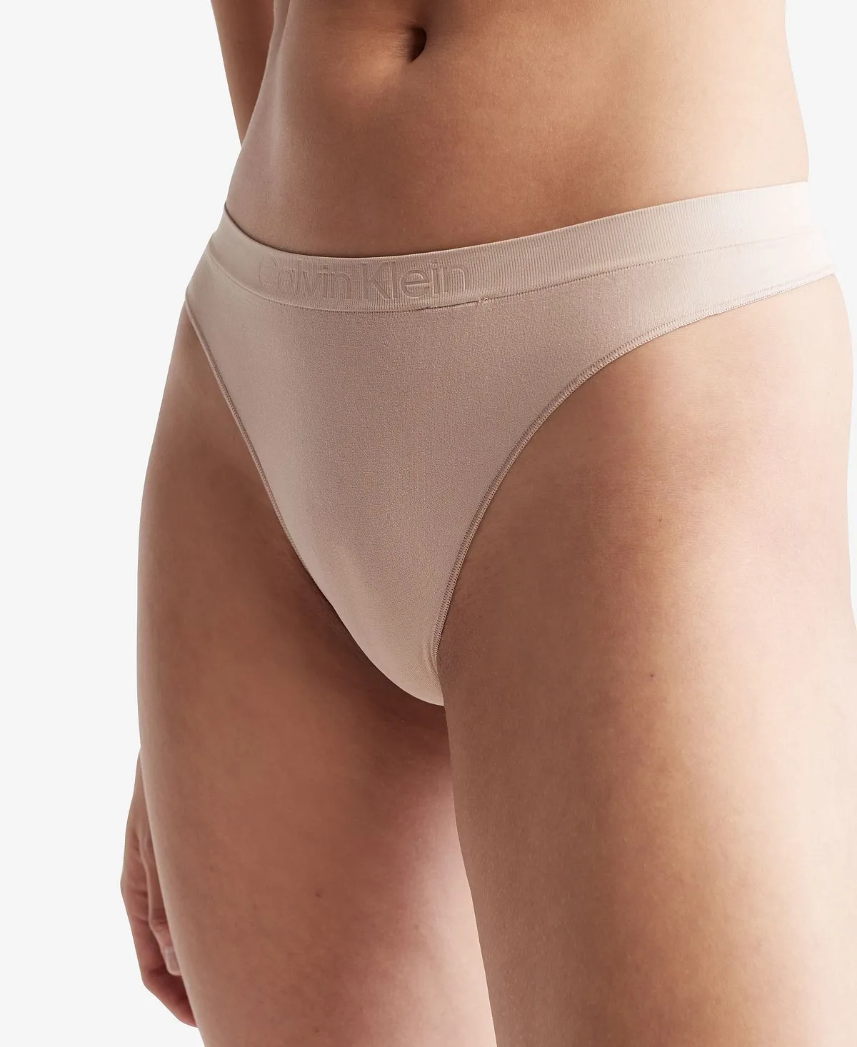 Calvin Klein Women's Flexible Mid-Rise Thong QD3958