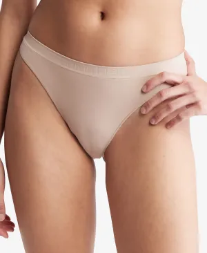 Calvin Klein Women's Flexible Mid-Rise Thong QD3958