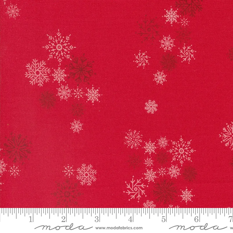 Cozy Wonderland - Snowflake Fall in Berry - 45596 14 - Half Yard