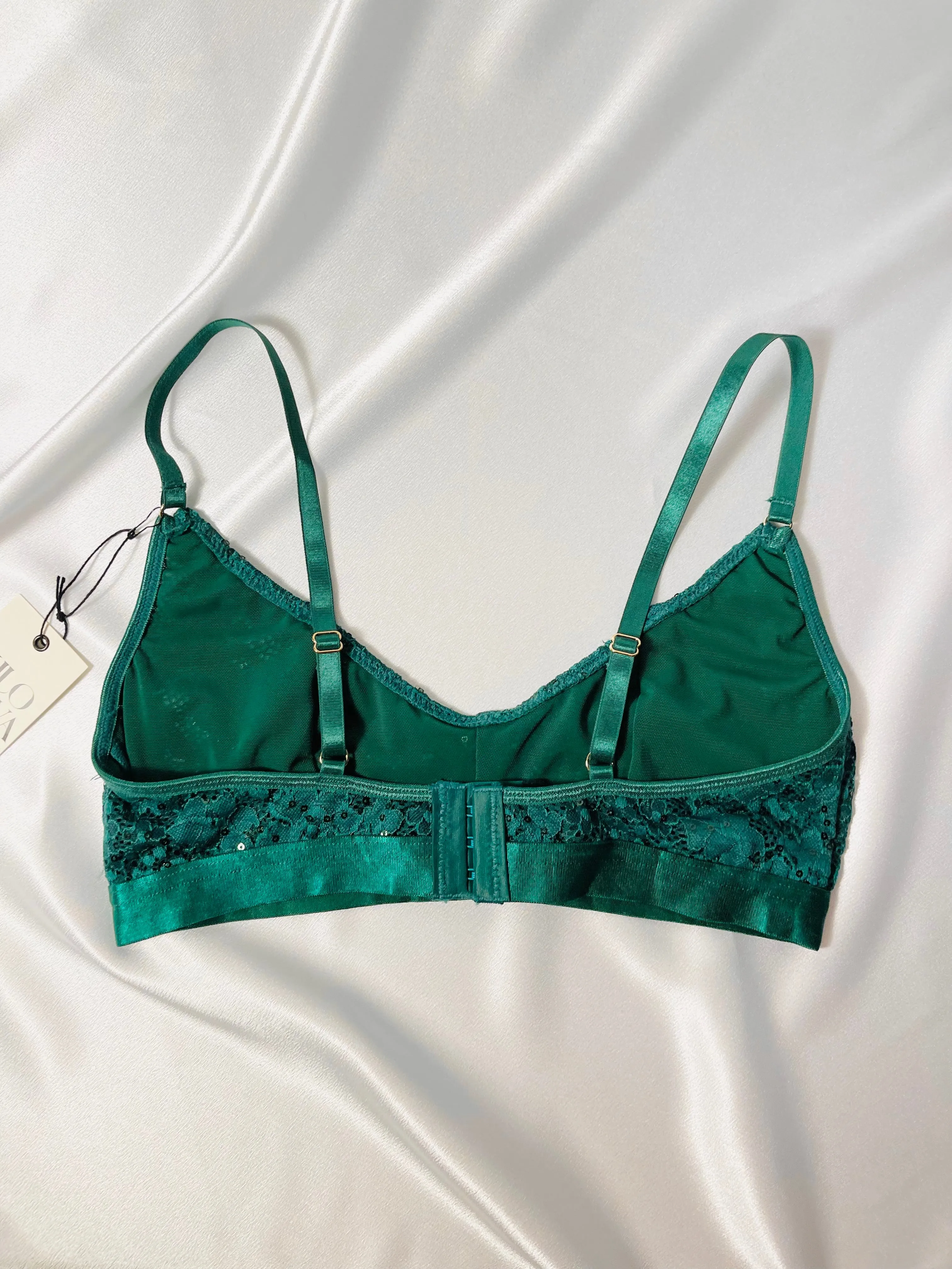 LACE EMERALD SCOOP BRALETTE