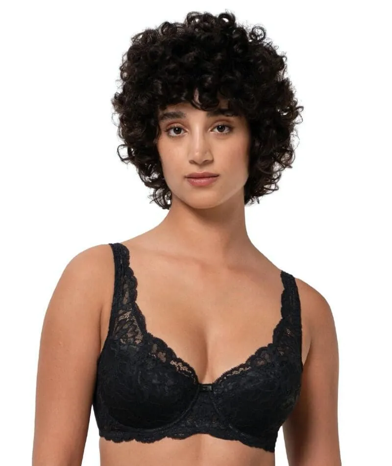 Triumph Amourette Charm Padded Bra - Black