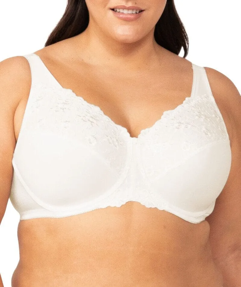 Triumph Embroidered Minimizer Bra - Vanille