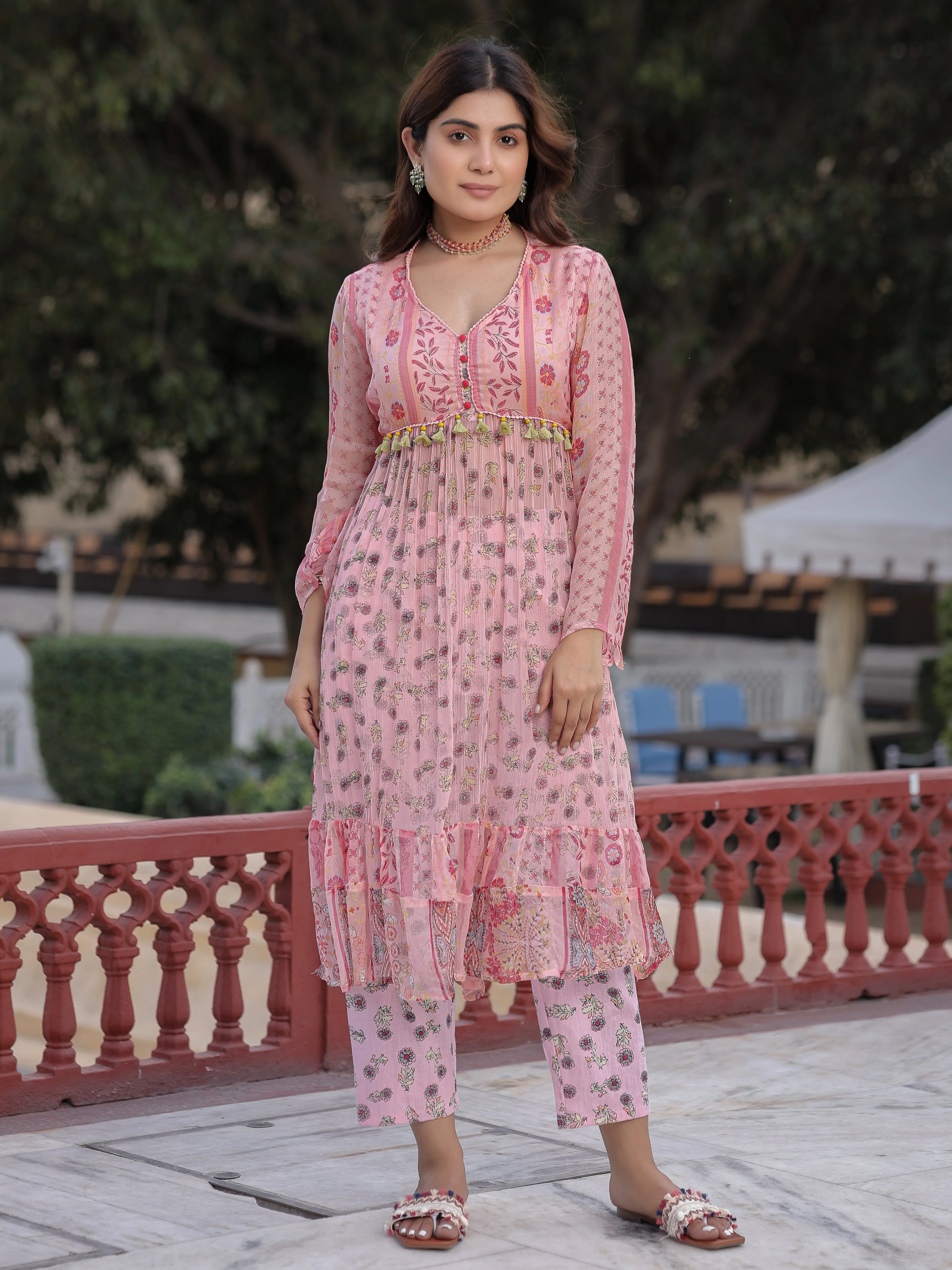 Women Peach Chiffon Floral Kurta Set